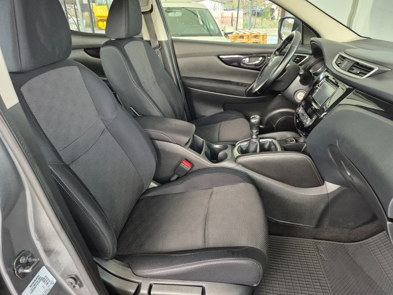 Nissan Qashqai 1.6  HDI      4×4, снимка 11 - Автомобили и джипове - 53025054