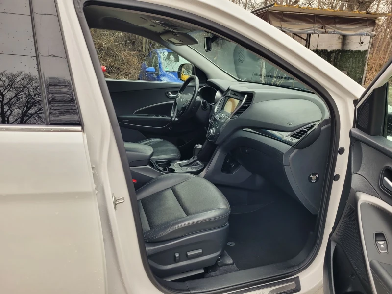 Hyundai Santa fe 2.2 CRDI 4X4 automatic , снимка 9 - Автомобили и джипове - 53053104