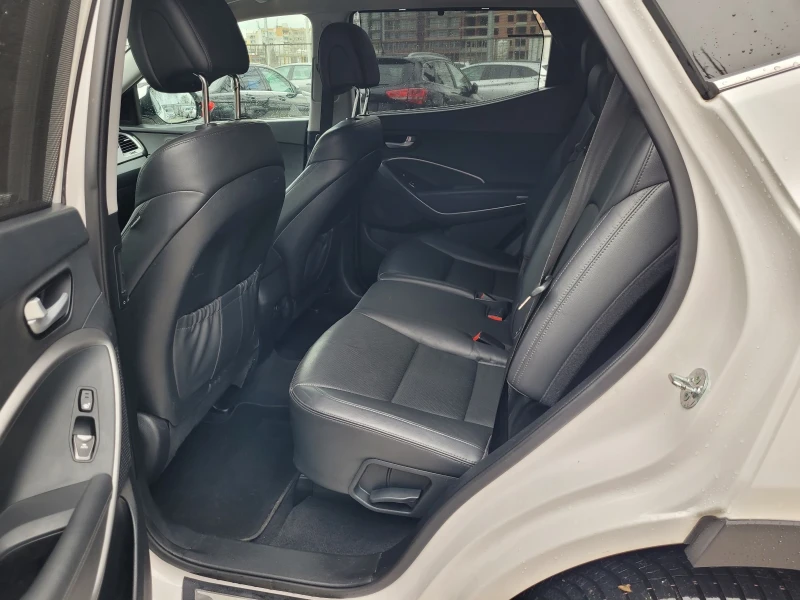Hyundai Santa fe 2.2 CRDI 4X4 automatic , снимка 8 - Автомобили и джипове - 53053104
