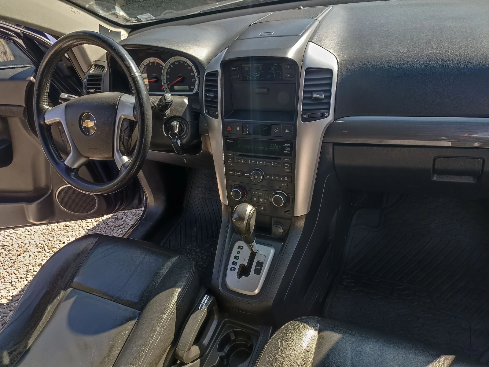 Chevrolet Captiva 2.0 VCDI Automatic 6+ 1 | Mobile.bg   12