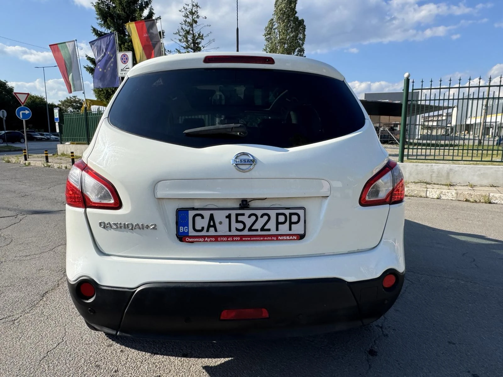 Nissan Qashqai 2.0 - изображение 4