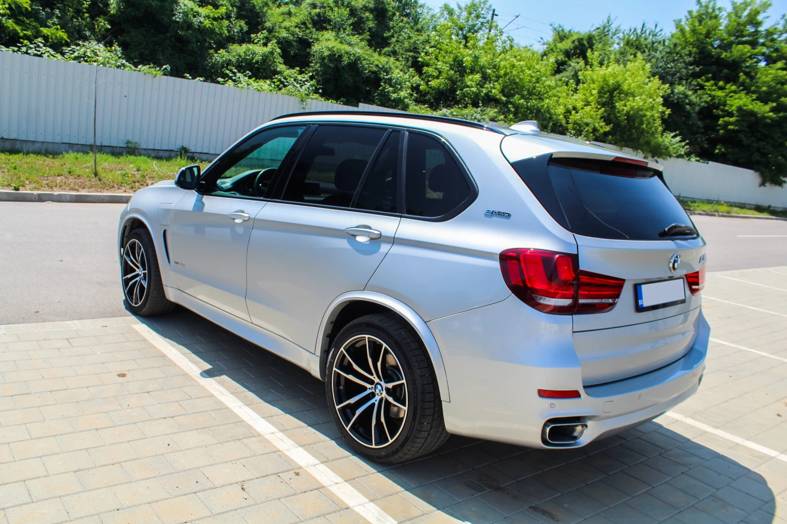 BMW X5 40e Plug in M Performance - изображение 6
