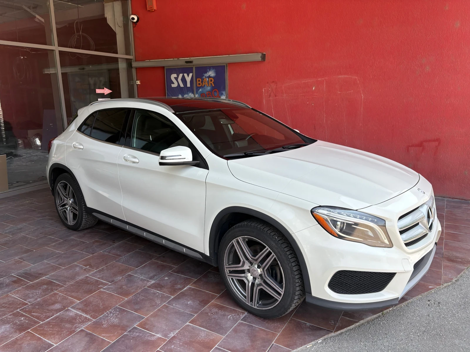 Mercedes-Benz GLA 250 Mercedes-Benz GLA 250 * AMG LINE * NAVI * CAMERA * - изображение 2