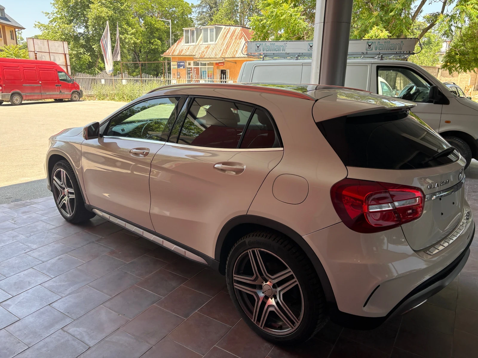 Mercedes-Benz GLA 250 Mercedes-Benz GLA 250 * AMG LINE * NAVI * CAMERA * - изображение 5