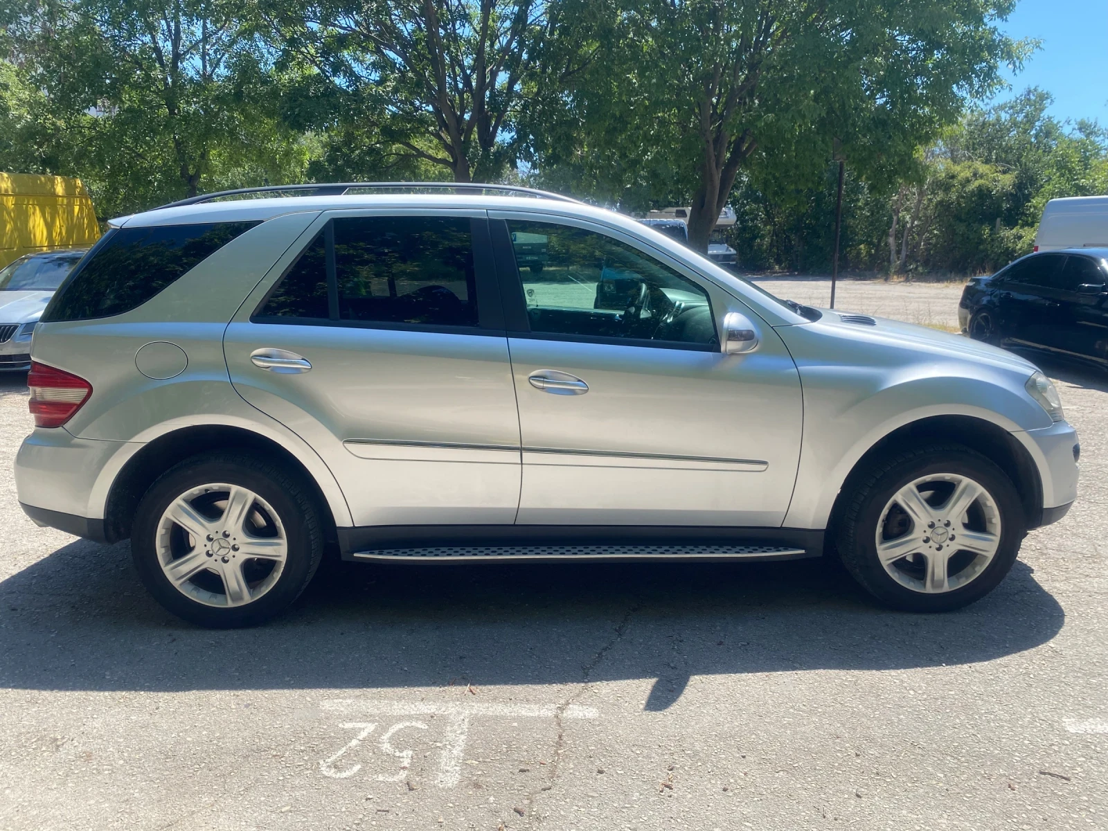 Mercedes-Benz ML 350  - изображение 8