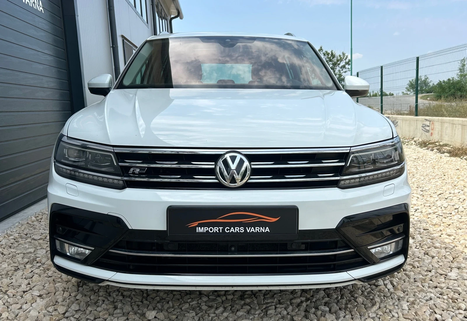 VW Tiguan 2.0 TDI DSG 190 k.c 4Motion R-Line  - изображение 2