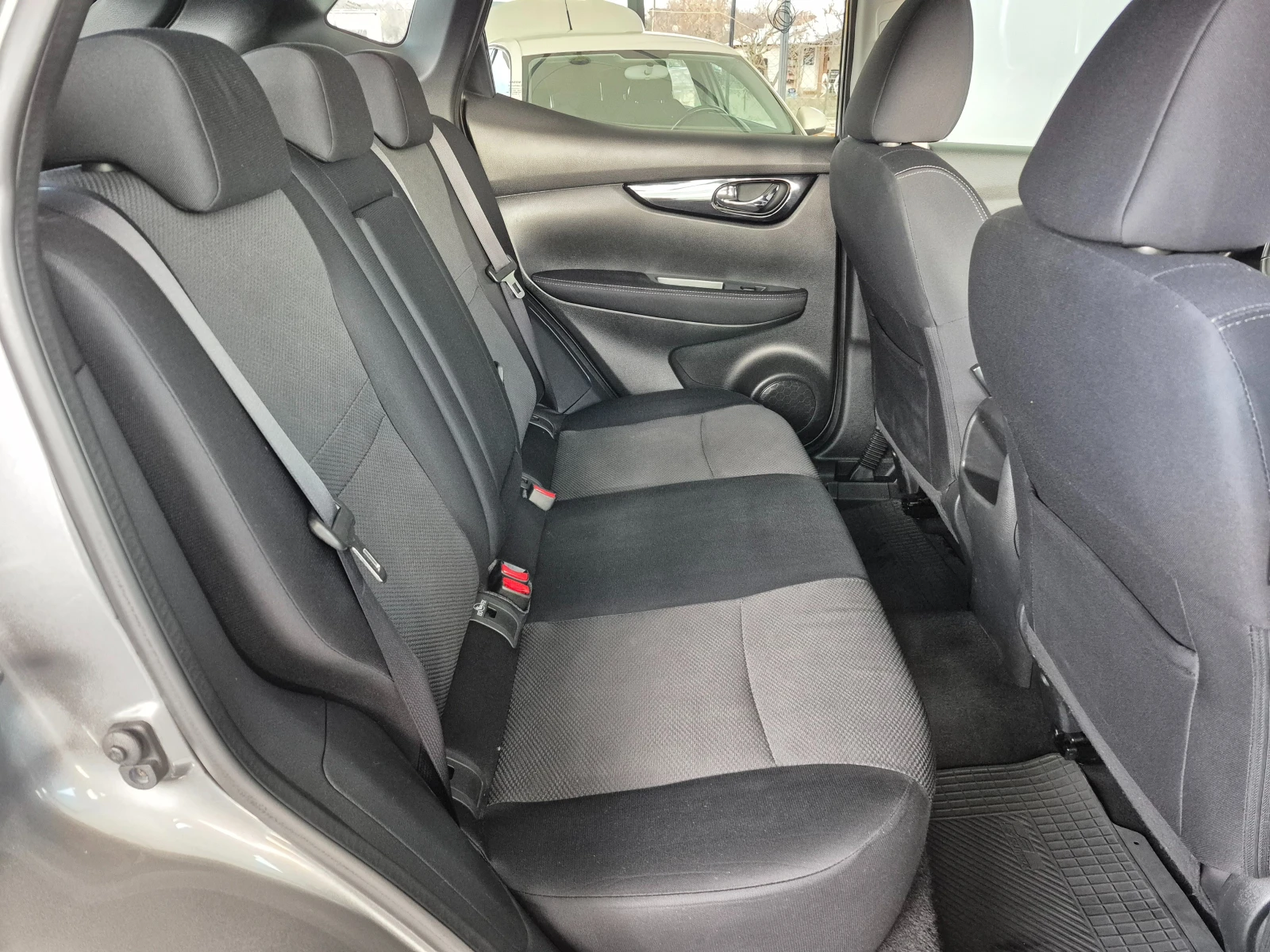 Nissan Qashqai 1.6  HDI   4×4   EVRO 6 | Mobile.bg � ����������� 12