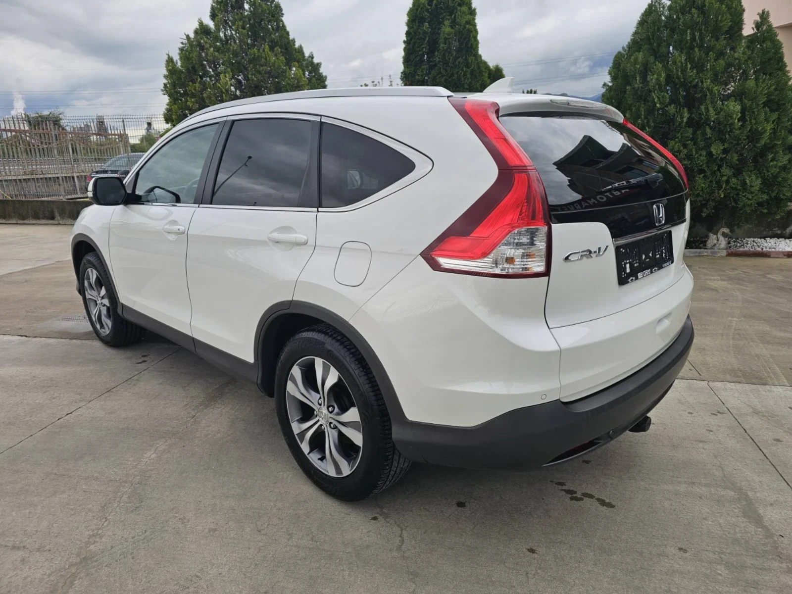 Honda Cr-v 2.2 i-DTEC/ 150 к.с./ 4х4/ EXECUTIVE/ NAVI/ КАМЕРА, снимка 4 - Автомобили и джипове - 54382399