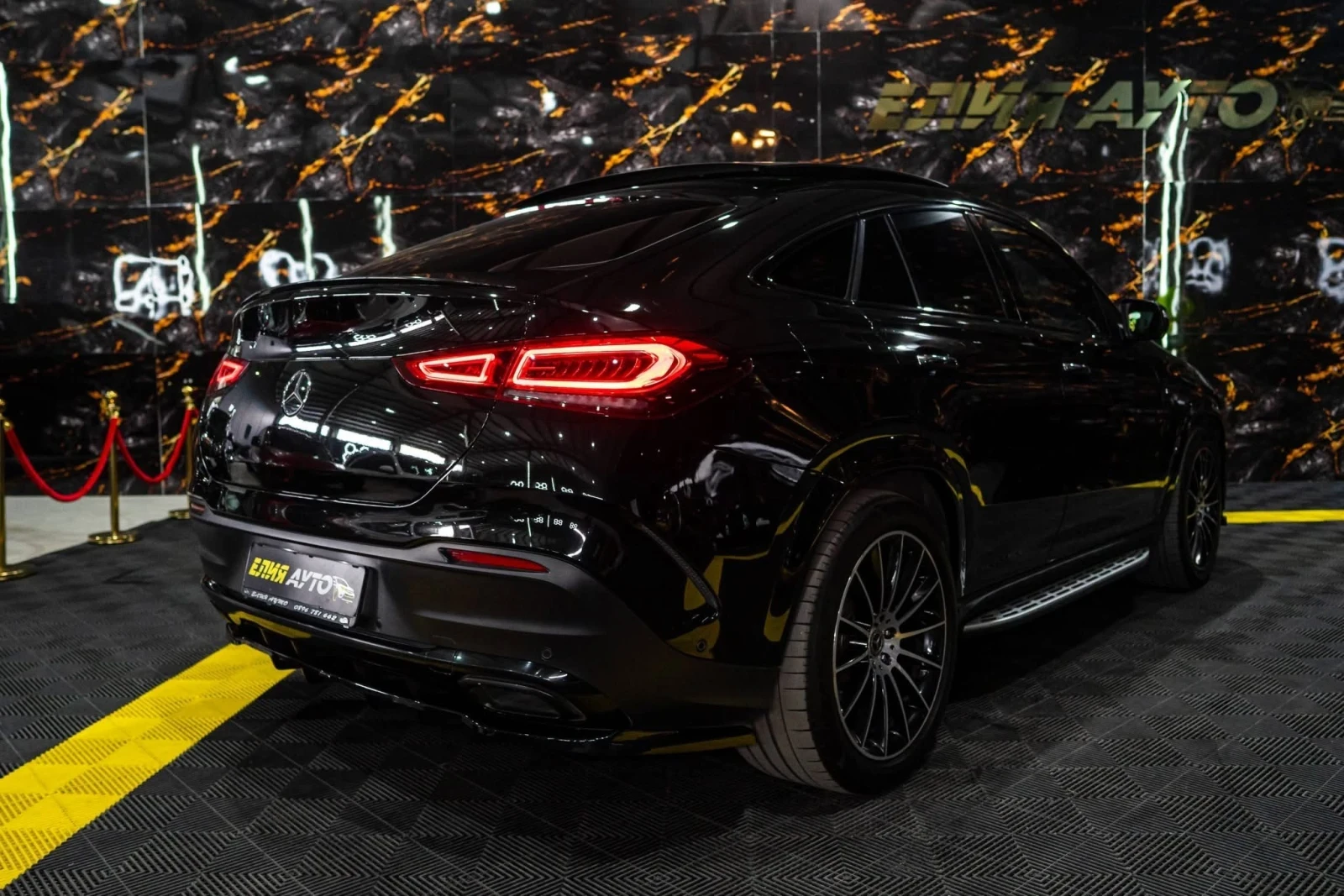 Mercedes-Benz GLE 350 D 4MATIC FULL AMG LINE LED ПАНО BURM ЛИЗИНГ 100%, снимка 10 - Автомобили и джипове - 55087719