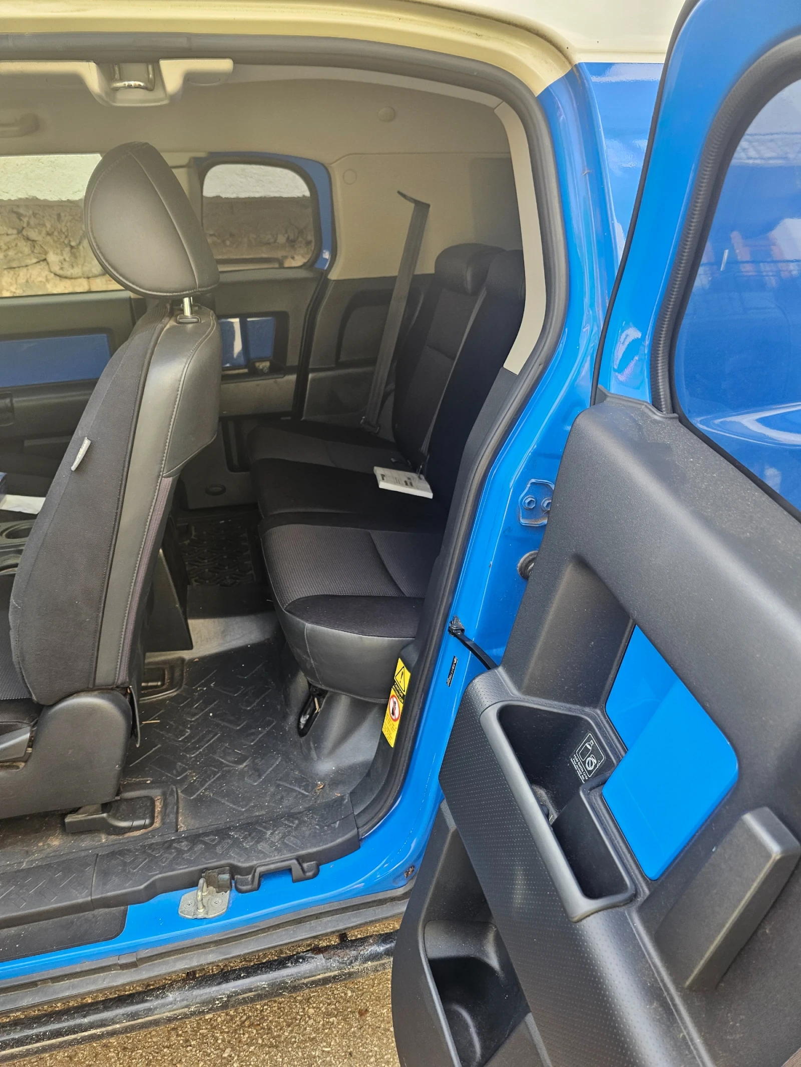 Toyota Fj cruiser, снимка 6 - Автомобили и джипове - 55220299