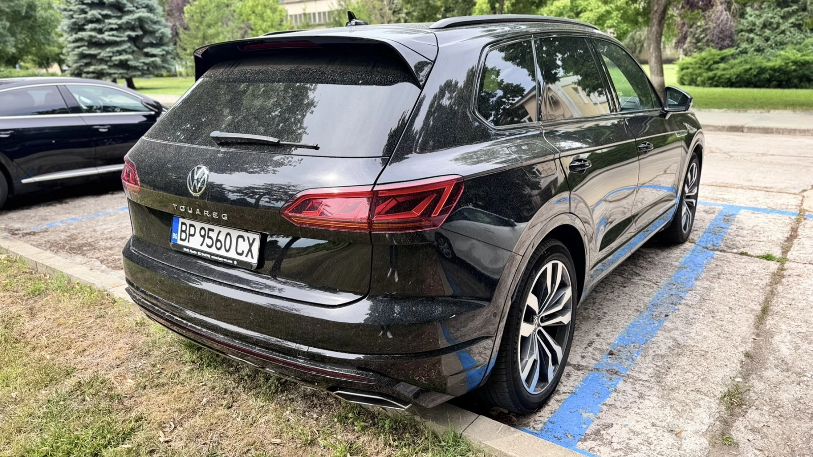 VW Touareg R-line Black Edition, снимка 4 - Автомобили и джипове - 55429861