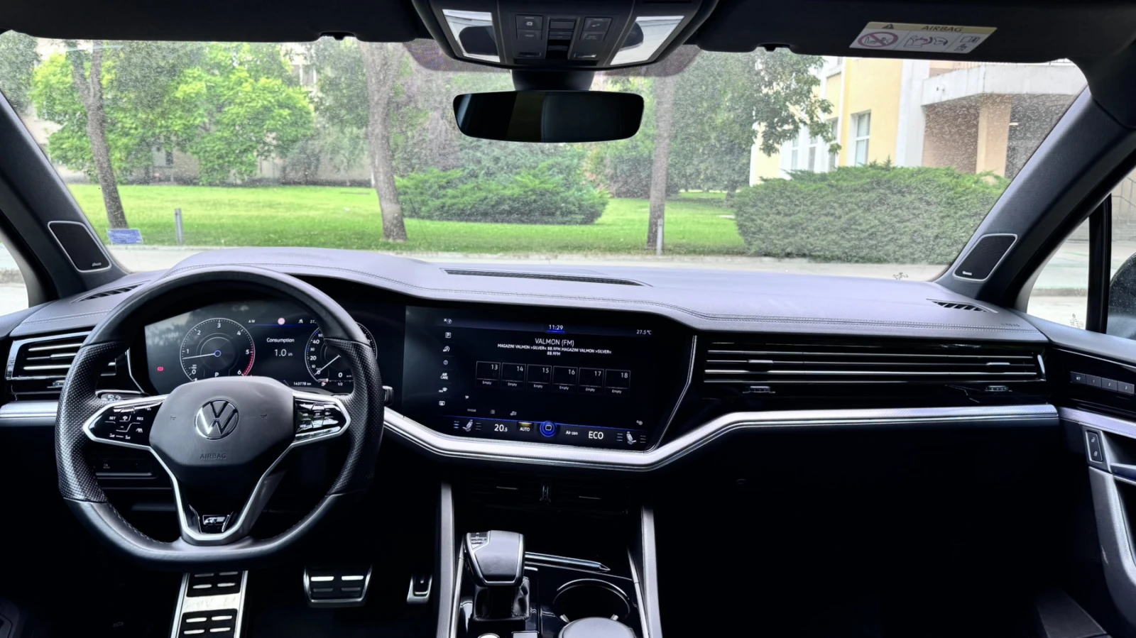 VW Touareg R-line Black Edition, снимка 10 - Автомобили и джипове - 55429861