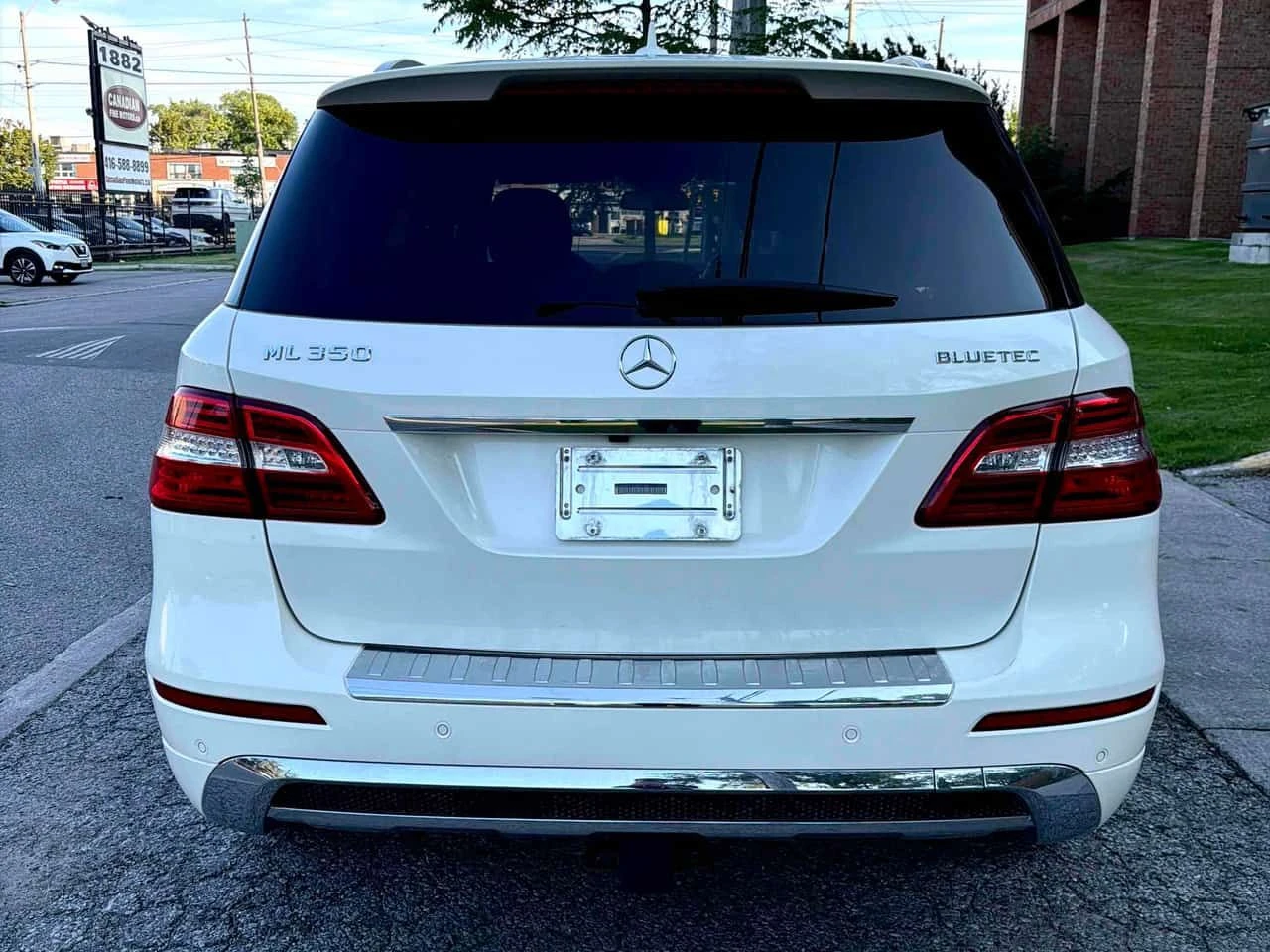 Mercedes-Benz ML 350 * BlueTEC * CARFAX * ОПЦИЯ ЗА ФИНАНСИРАНЕ * , снимка 4 - Автомобили и джипове - 55580641