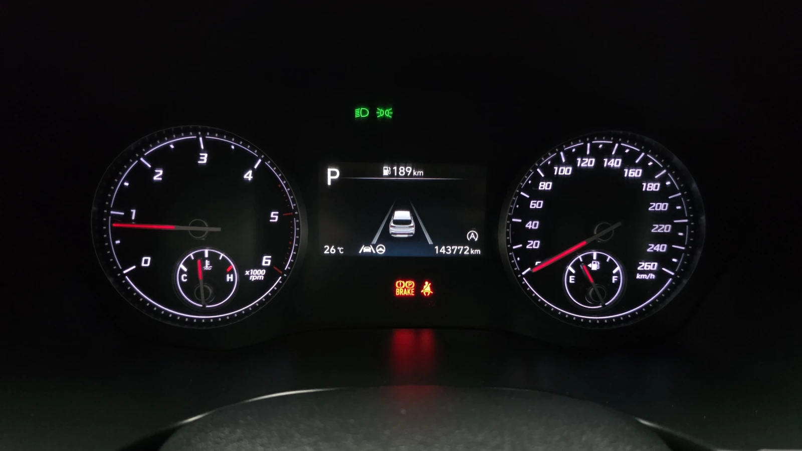 Hyundai Santa fe 2.2 Premium* ПОДГРЕВ ВОЛАН* КРАЙНА ЦЕНА, снимка 8 - Автомобили и джипове - 55594424