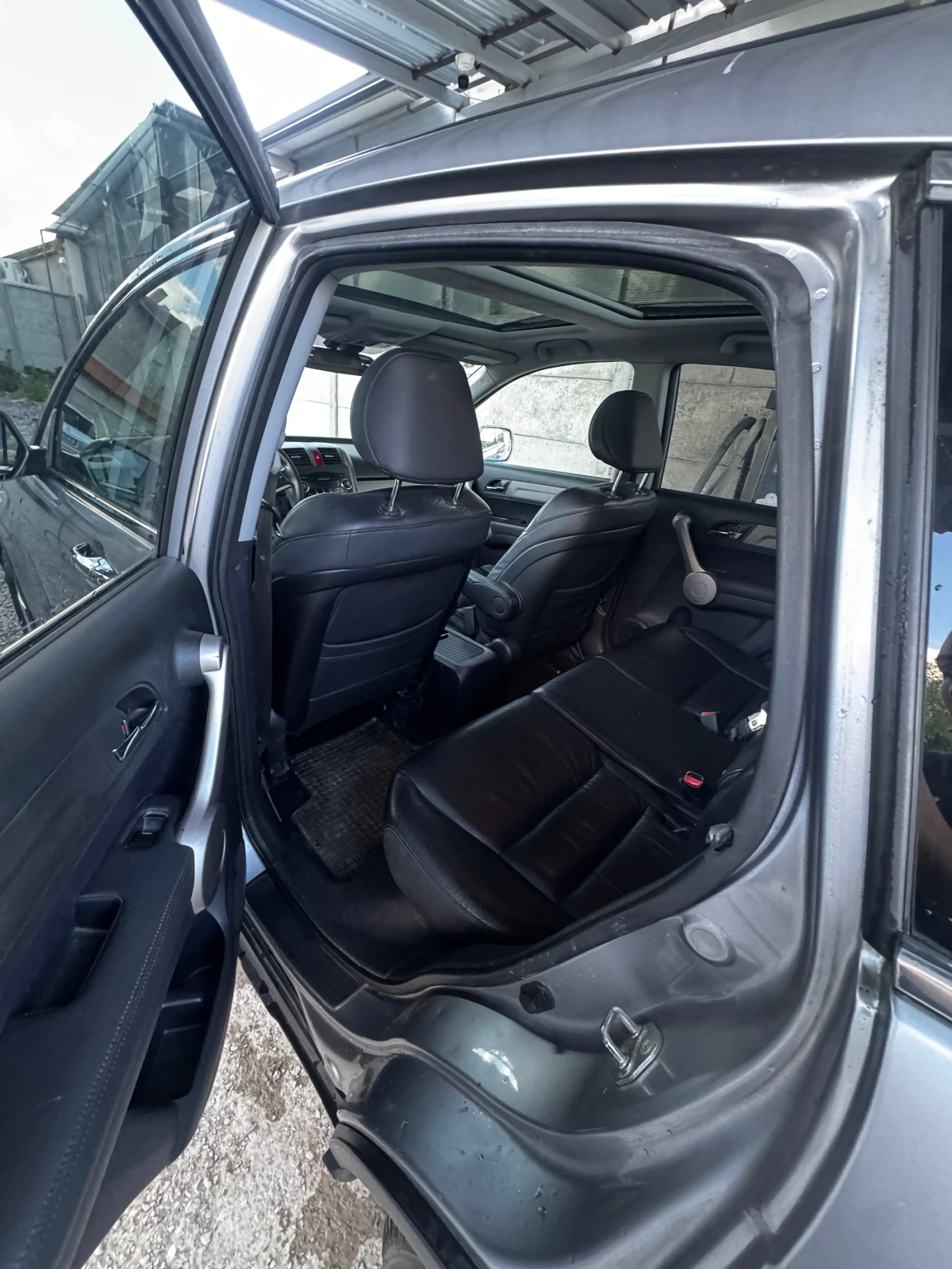 Honda Cr-v 2.2 i-CTDI , снимка 8 - Автомобили и джипове - 55694561