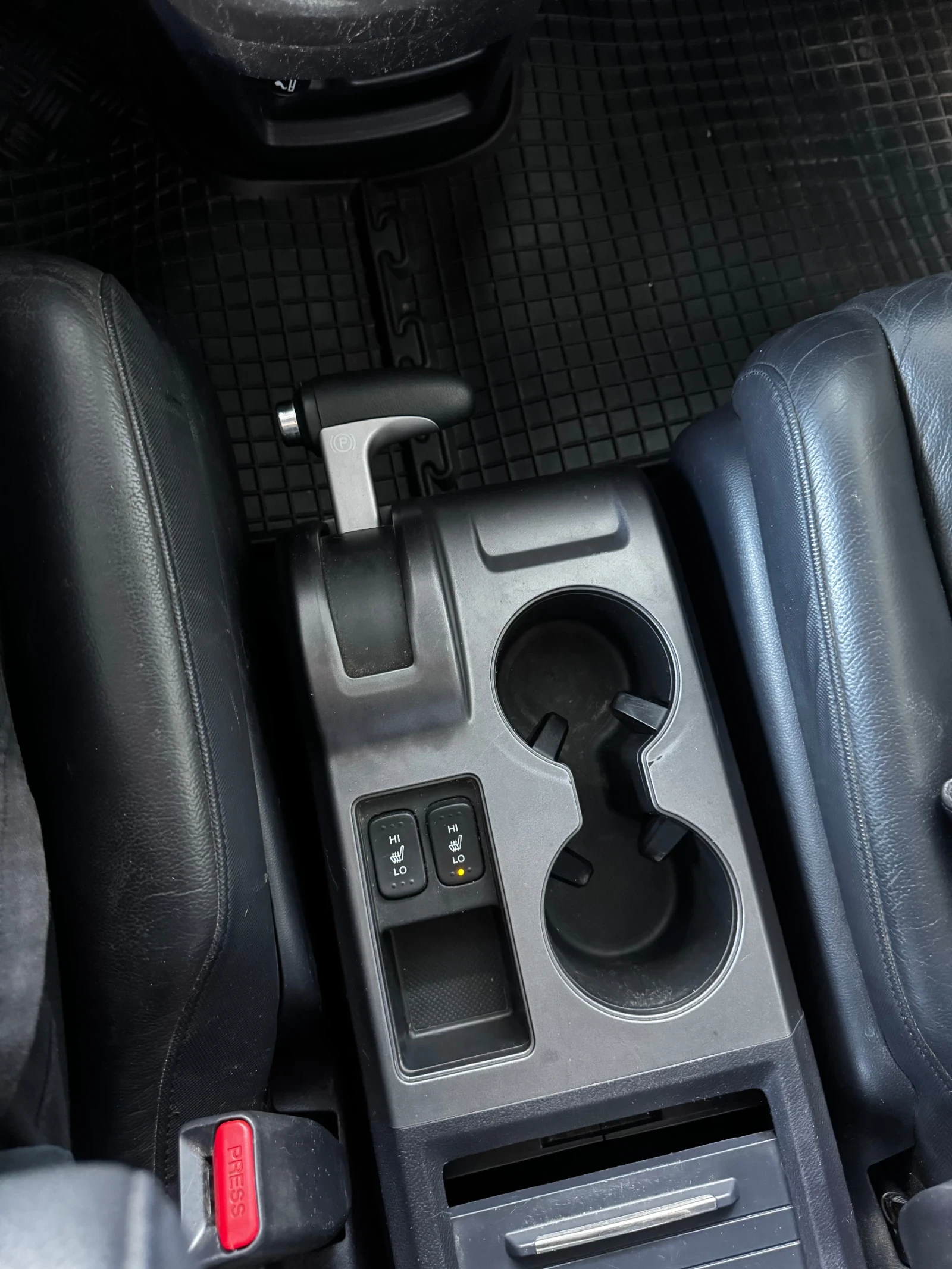 Honda Cr-v 2.2 i-CTDI , снимка 13 - Автомобили и джипове - 55694561
