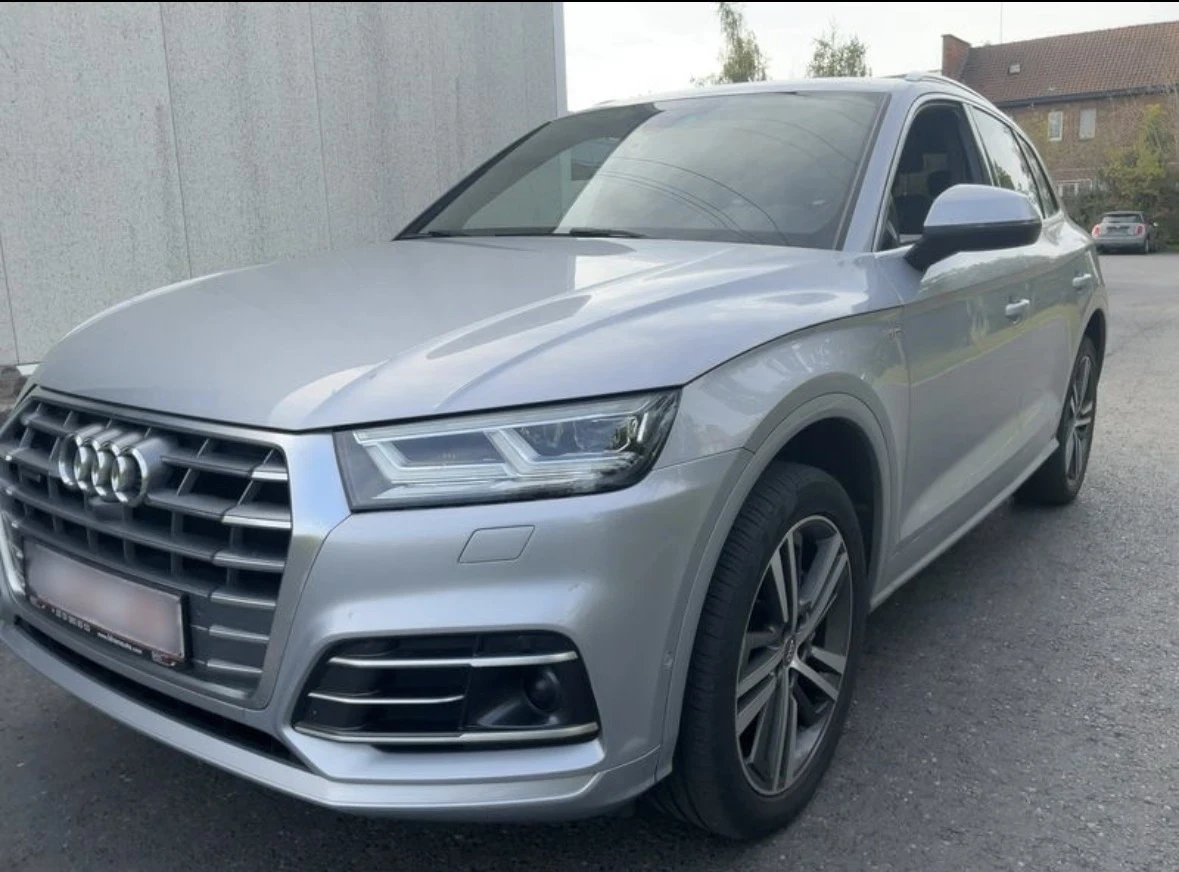 Audi Q5 2.0TDI 3xS-Line 190кс * 360* Virtual* Memory* Assi, снимка 2 - Автомобили и джипове - 56336673