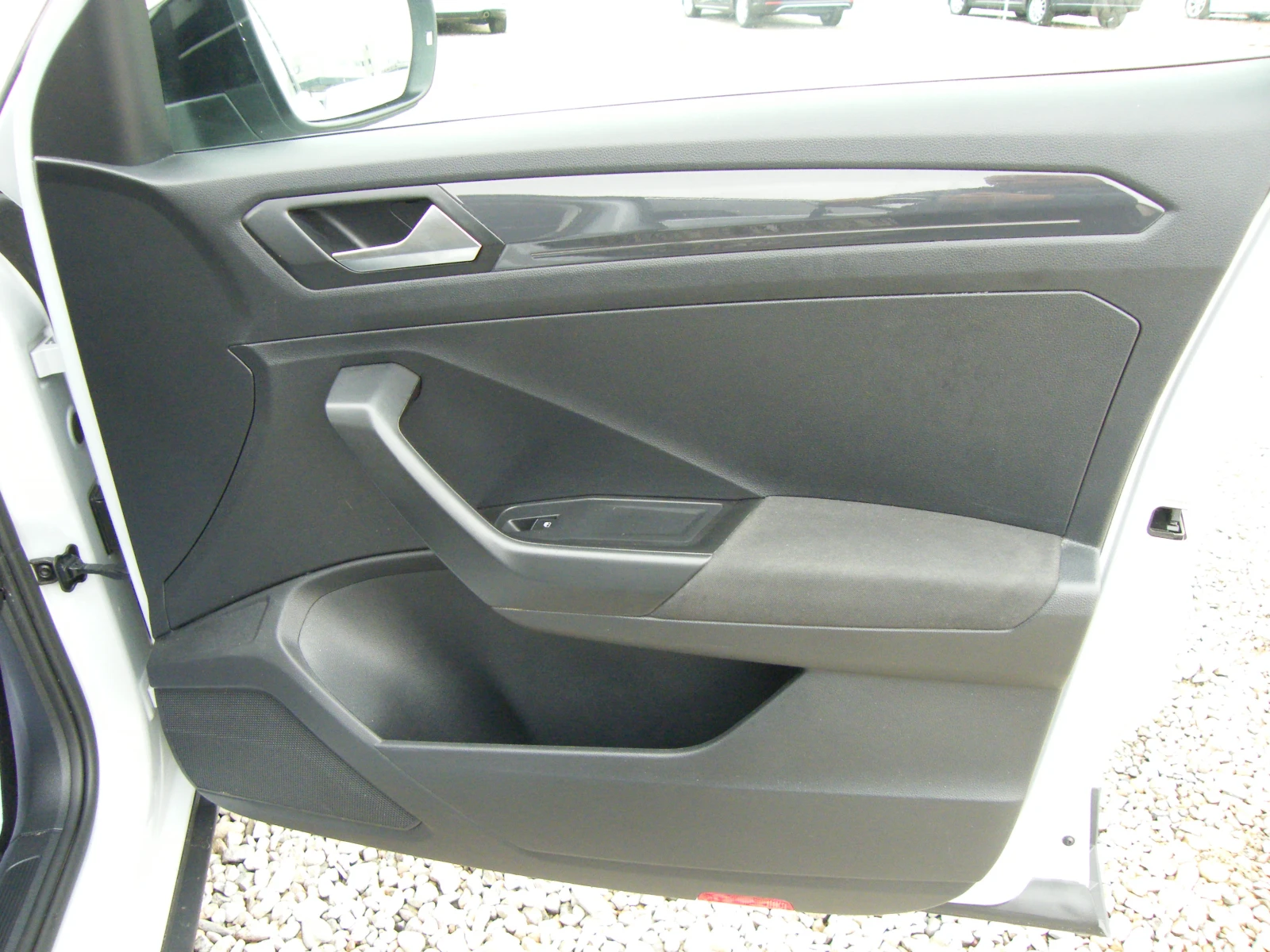 VW T-Roc 2.0 TDI NAVI EURO 6D | Mobile.bg � ����������� 11