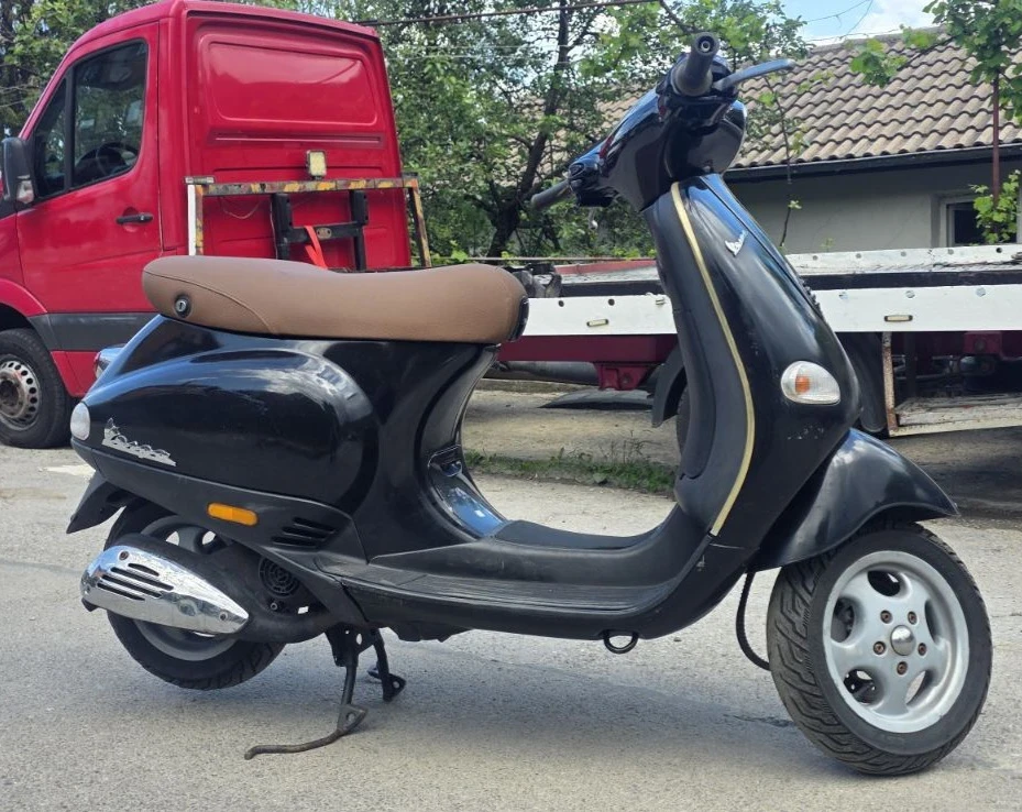 Vespa 50 50cc, снимка 4 - Мотоциклети и мототехника - 54635997