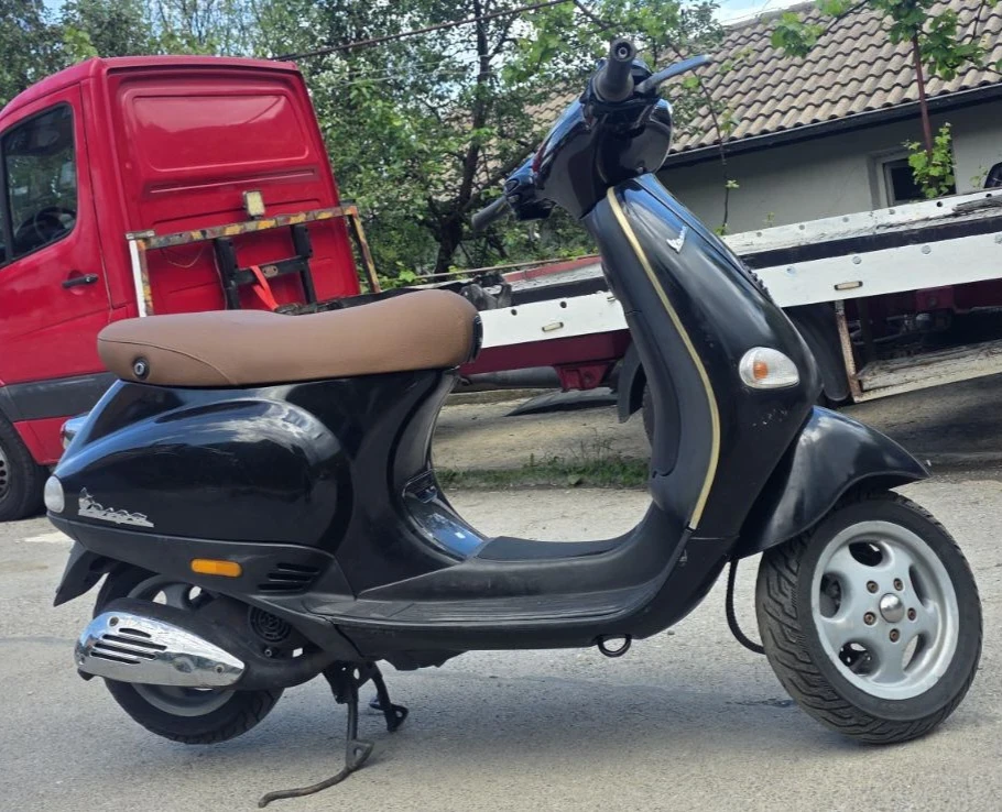 Vespa 50 50cc, снимка 5 - Мотоциклети и мототехника - 54635997