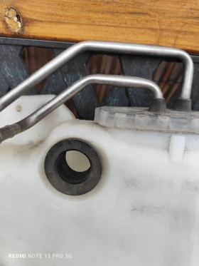 Казанче за  течност за чистачки.W211,E280, снимка 1