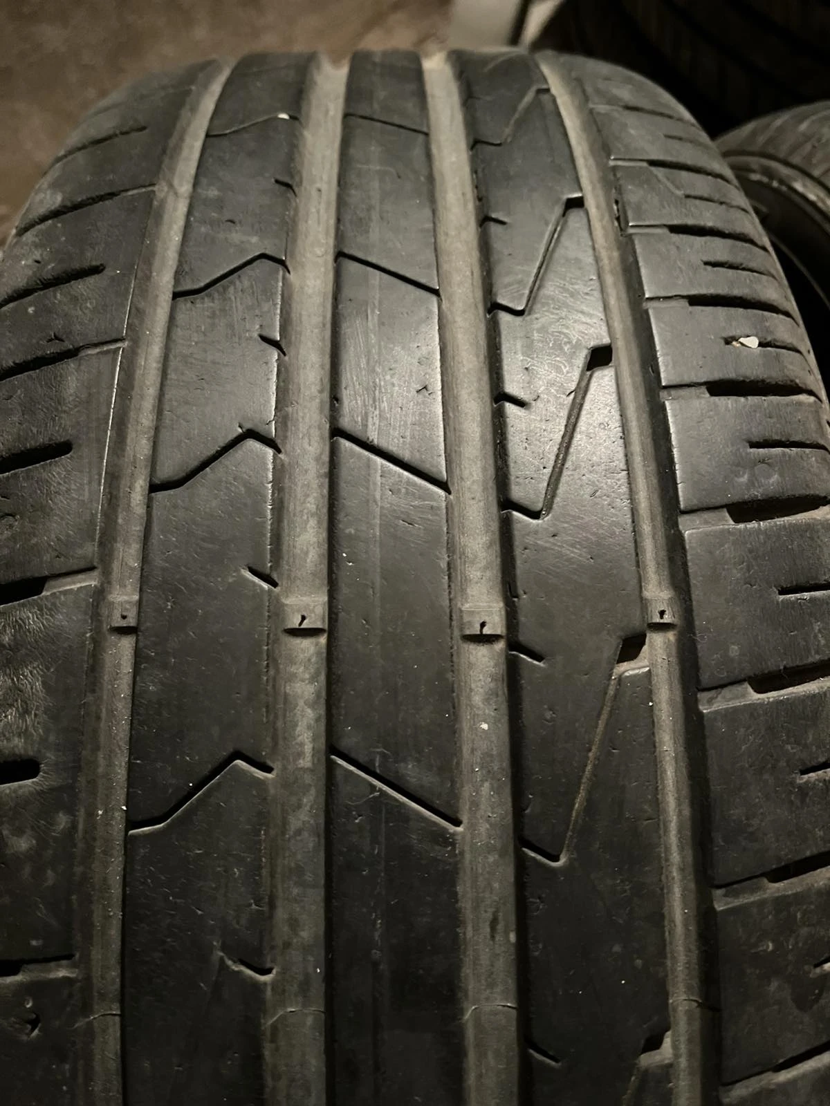 Гуми Летни 205/55R16, снимка 3 - Гуми и джанти - 53872896