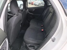 Volvo V40 Cross Country Автоматик Обслужена От-До Регистрация , снимка 9