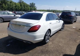 Mercedes-Benz C 300, снимка 12