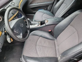 Mercedes-Benz E 220, снимка 15