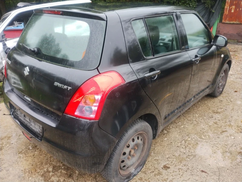 Suzuki Swift 1.3 2wD и 4х4, снимка 9 - Автомобили и джипове - 41316753