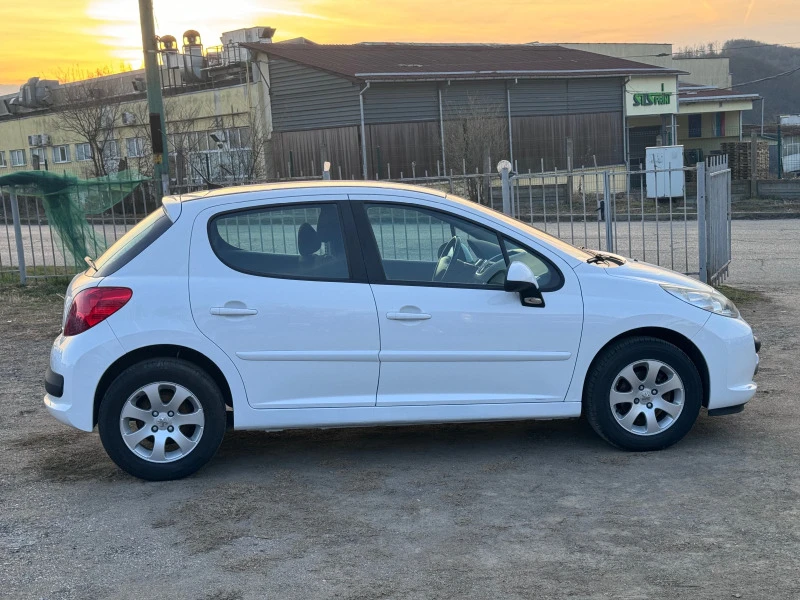 Peugeot 207 1.4/75kc/, снимка 3 - Автомобили и джипове - 44517182