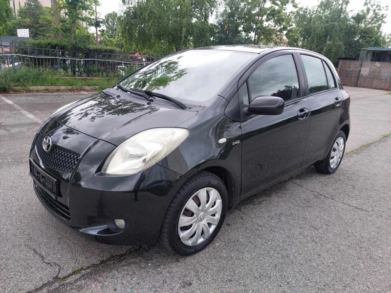 Toyota Yaris 1, 4d 90ps 104000km!!!, снимка 2 - Автомобили и джипове - 45747853