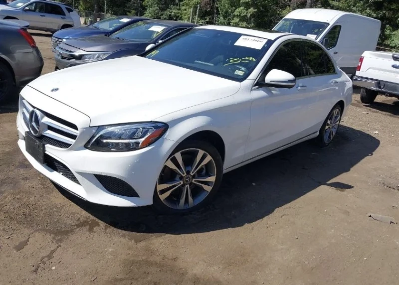 Mercedes-Benz C 300, снимка 1 - Автомобили и джипове - 47437715