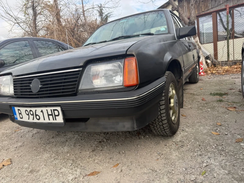 Opel Ascona 1.8 Berlina, снимка 5 - Автомобили и джипове - 48266267