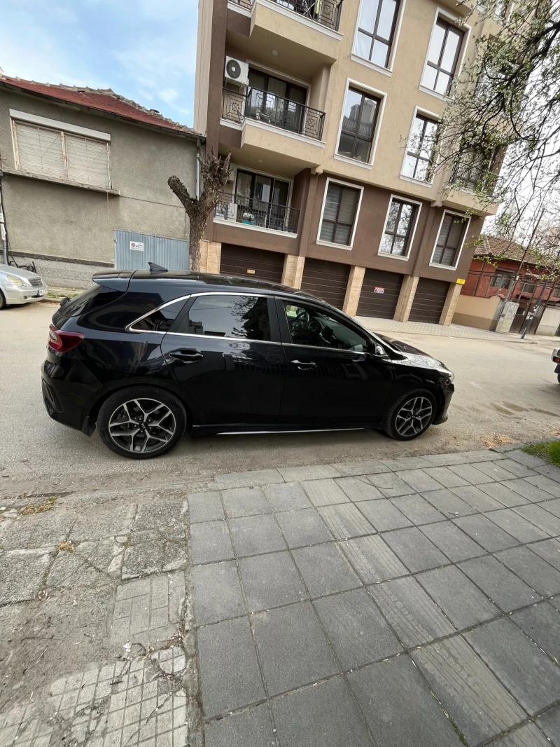 Kia Ceed GT line, снимка 6 - Автомобили и джипове - 49596978