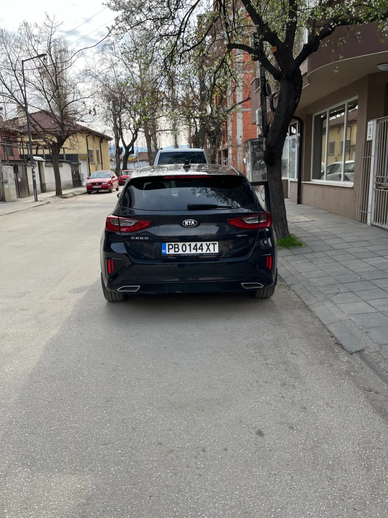 Kia Ceed GT line, снимка 4 - Автомобили и джипове - 49596978