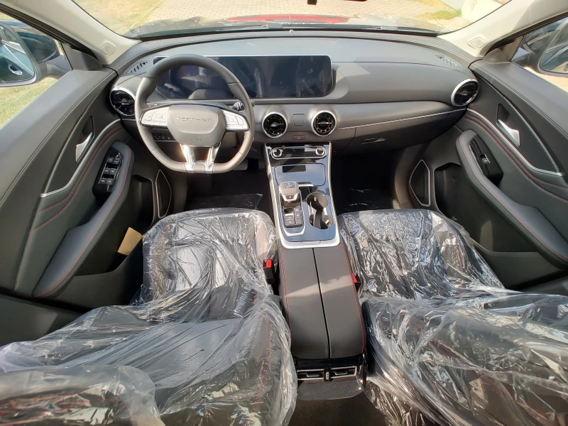 DONGFENG T5-EVO 1.5T, снимка 14 - Автомобили и джипове - 51834688