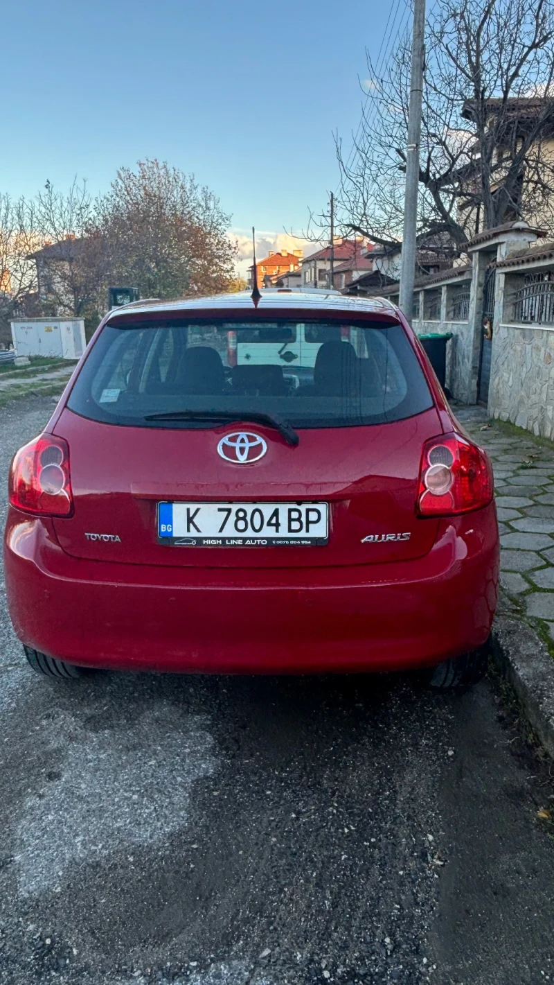 Toyota Auris, снимка 3 - Автомобили и джипове - 52528535