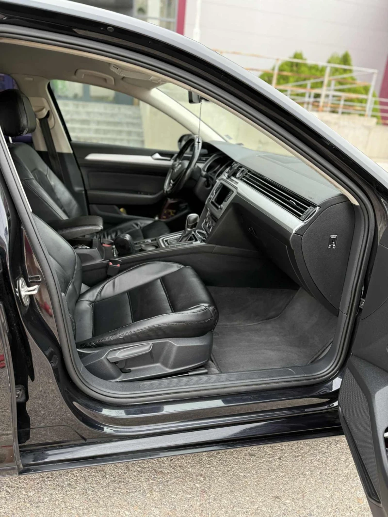 VW Passat 1.6 7скорости, снимка 11 - Автомобили и джипове - 52643515