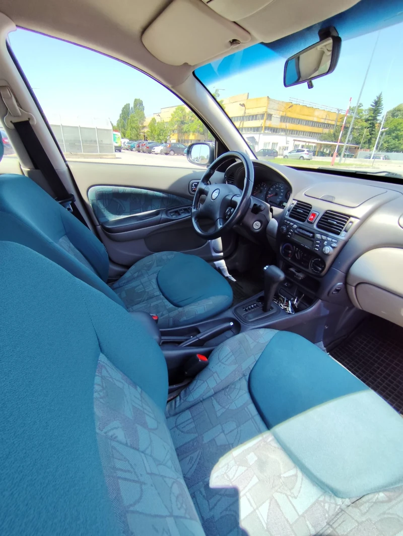 Nissan Almera, снимка 13 - Автомобили и джипове - 52722027