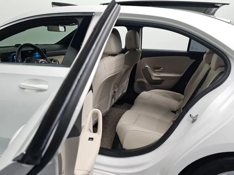 Mercedes-Benz 220  Sedan | Mobile.bg � ����������� 12