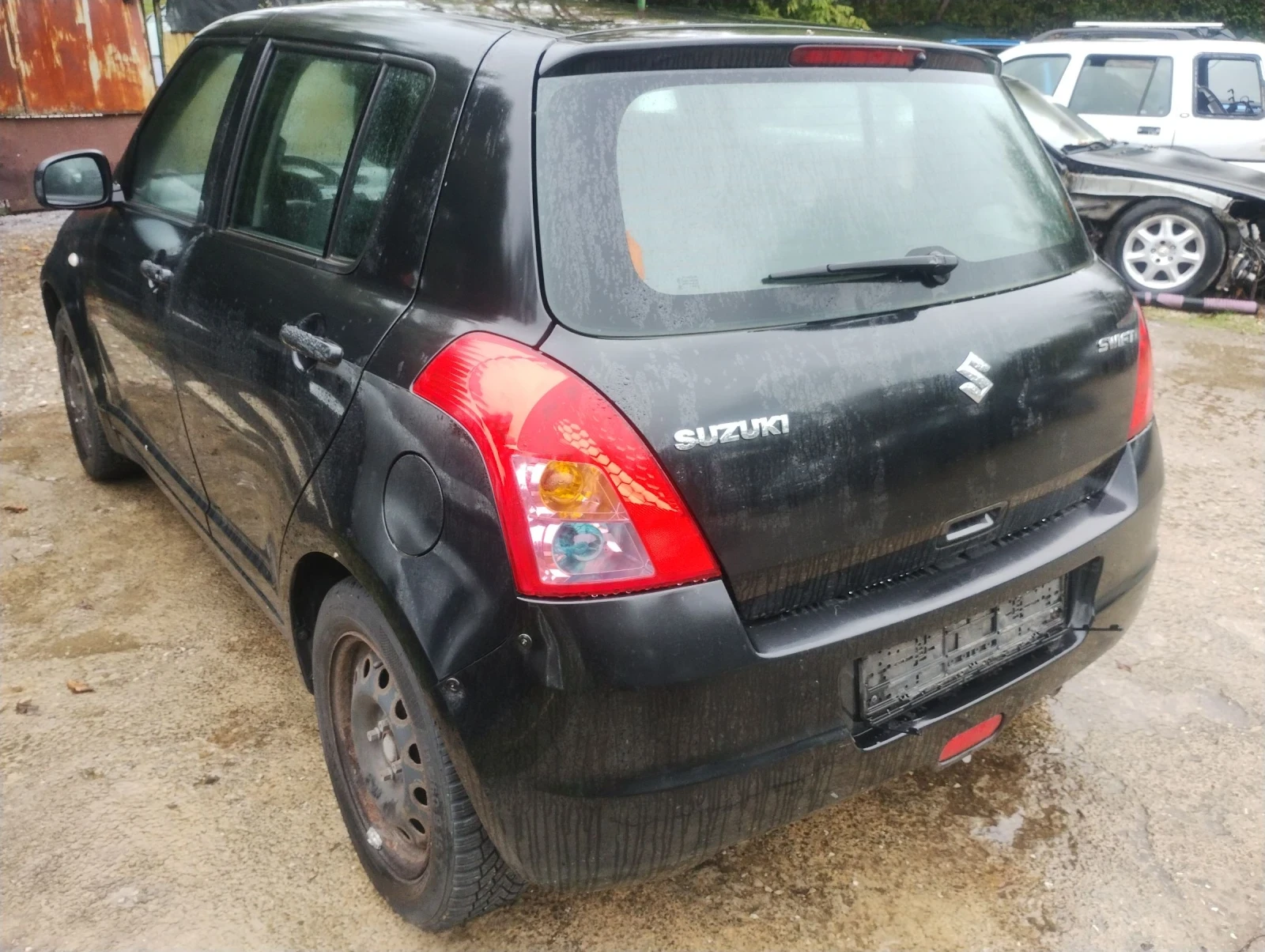 Suzuki Swift 1.3 2wD и 4х4 - изображение 10