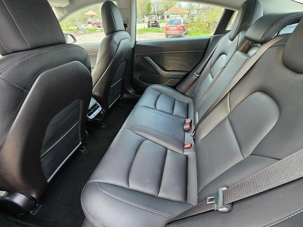 Tesla Model 3  44   | Mobile.bg   13