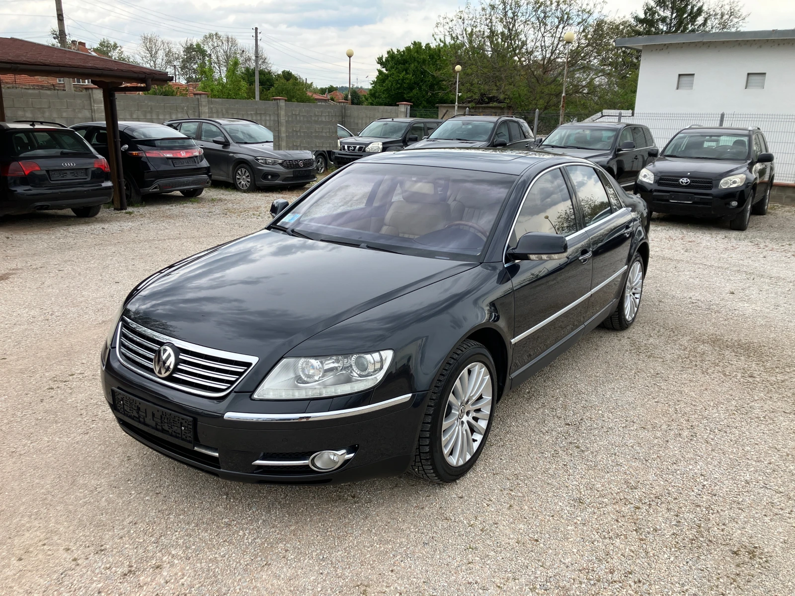VW Phaeton 4.2 - изображение 3