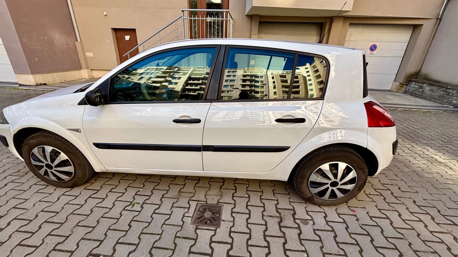 Renault Megane 1.5 DCI - изображение 9
