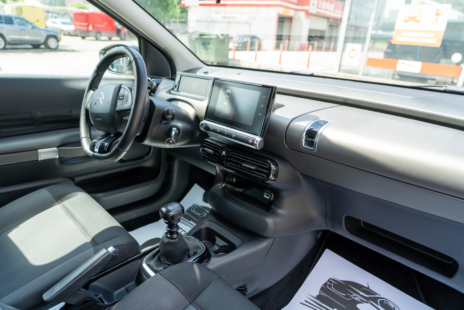Citroen C4 Cactus 1.5 dCi - изображение 8