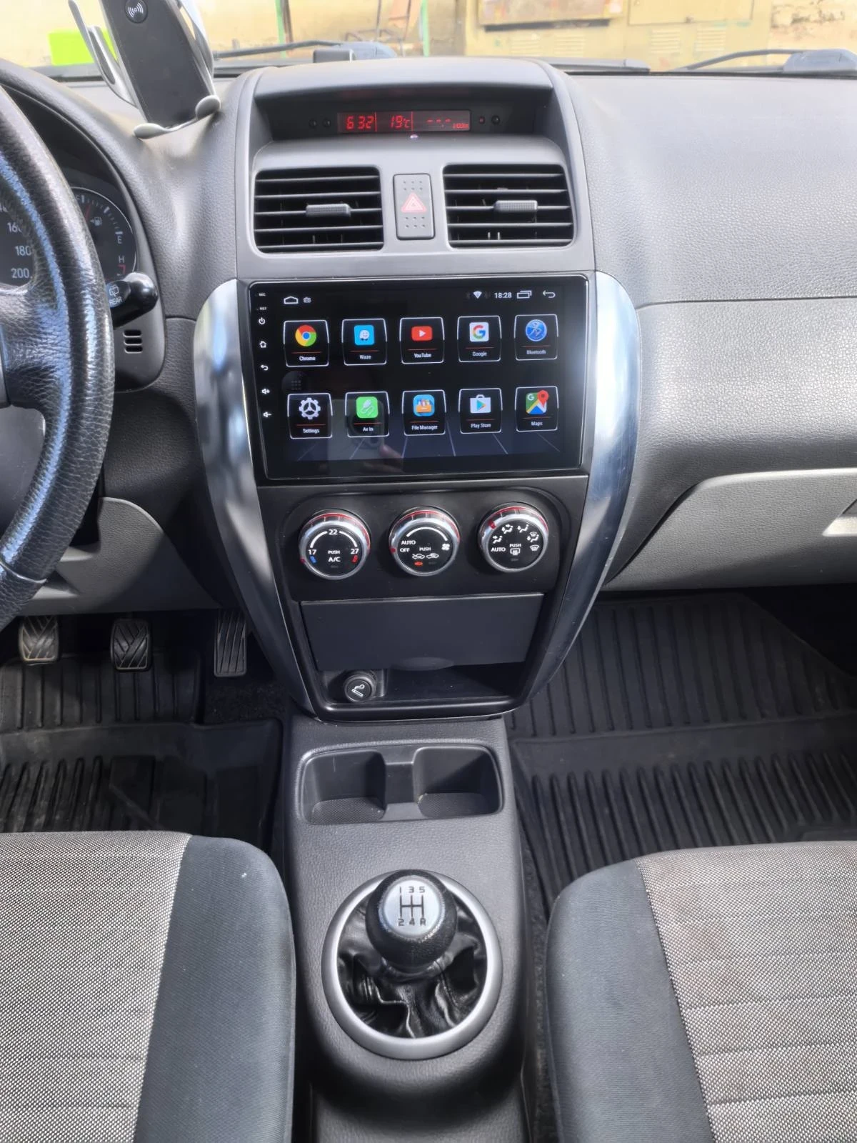 Suzuki SX4  - изображение 7