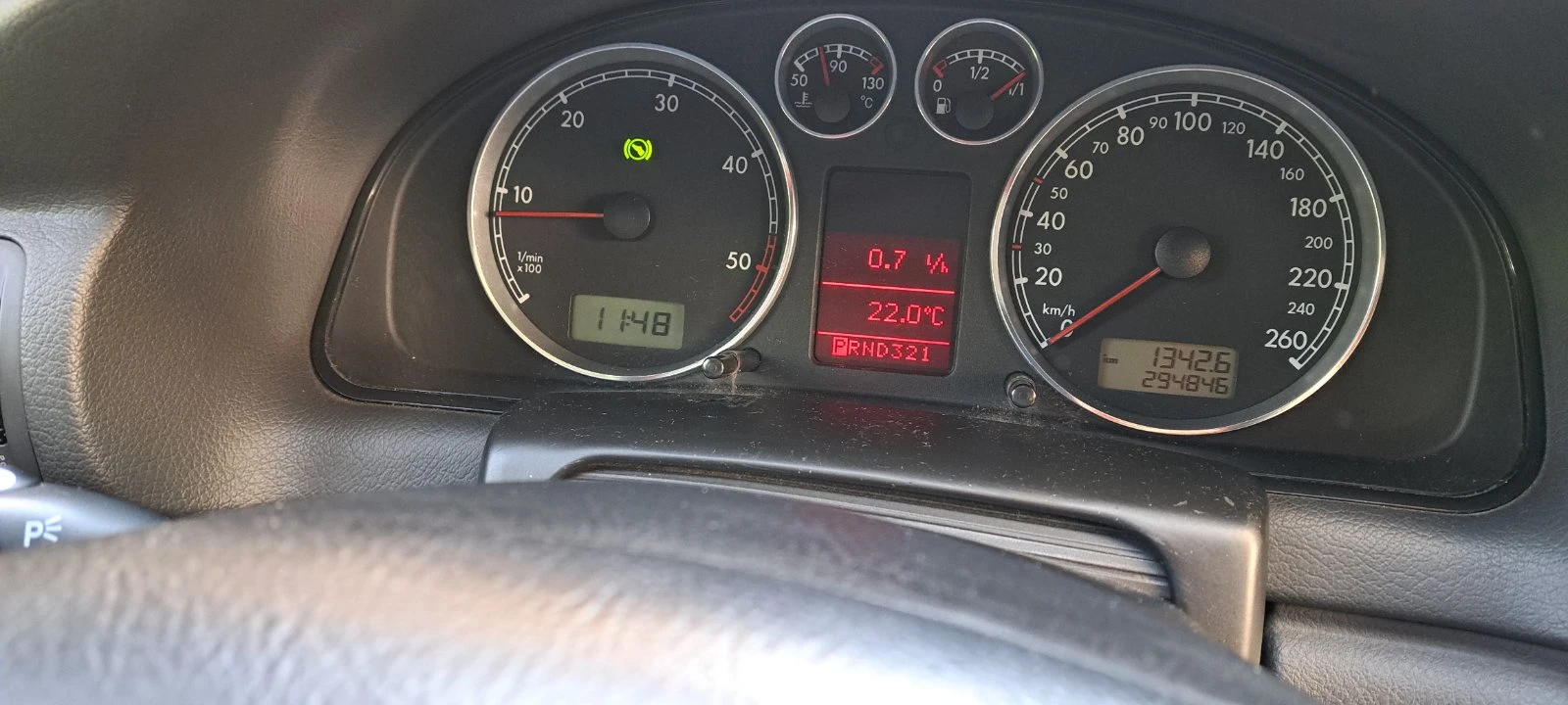 VW Passat  - изображение 7