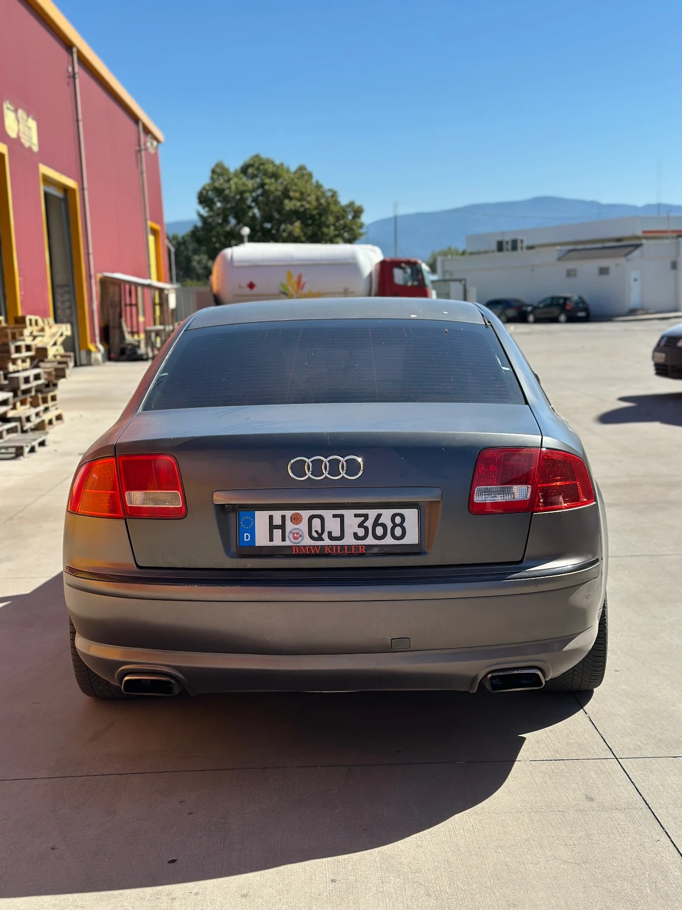 Audi A8 D3 - изображение 2
