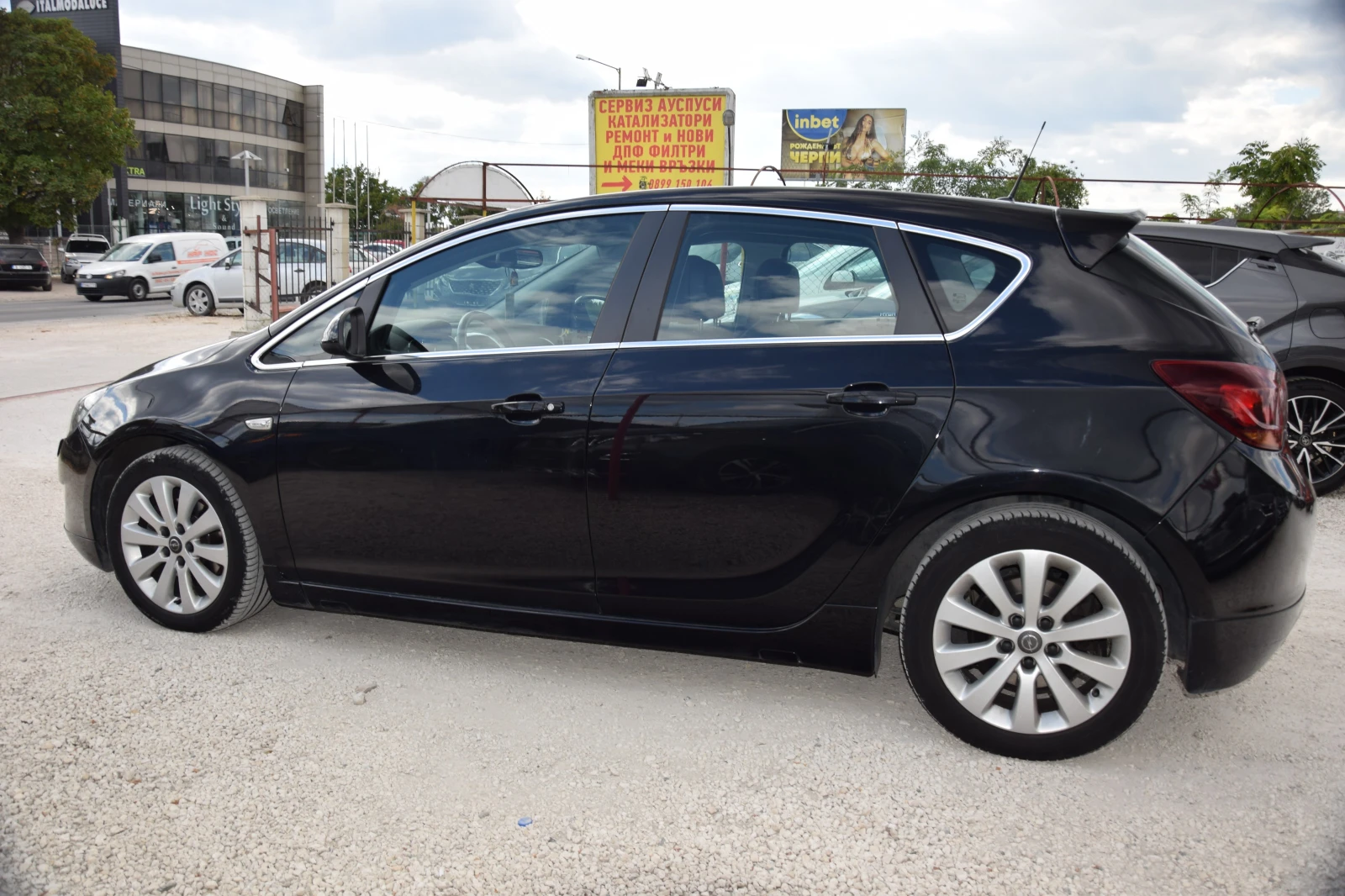 Opel Astra 1, 6 TURBO 180HP - изображение 4